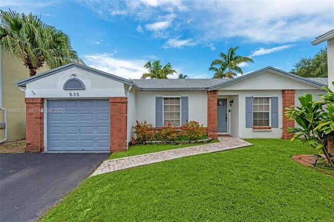 535 Radford Terrace in Davie, FL - Building Photo - Building Photo