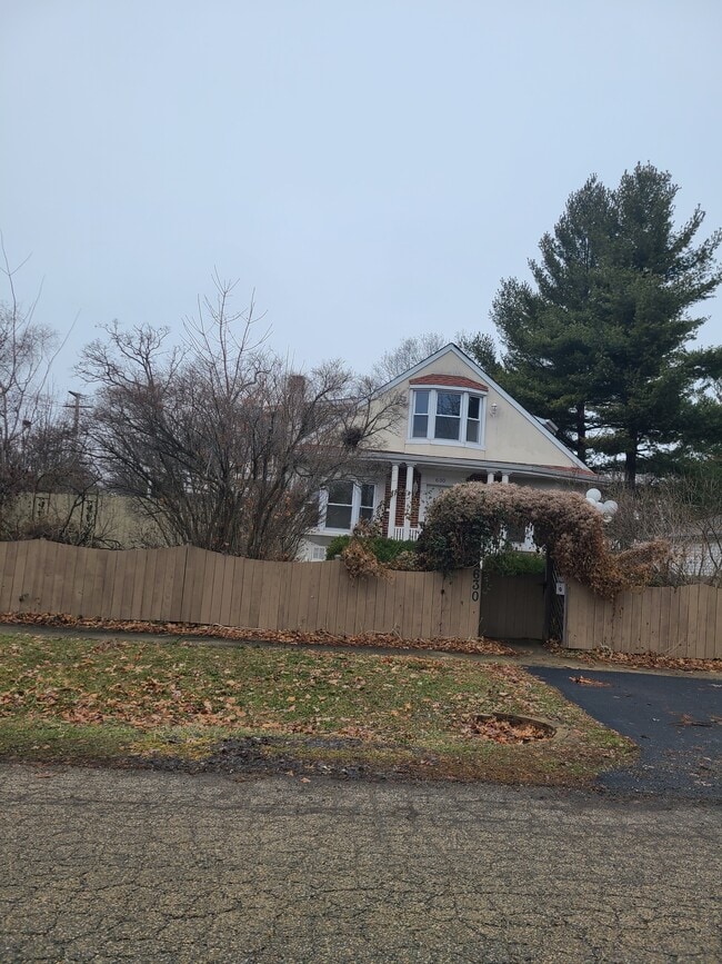 630 Whitney Ave in Winthrop Harbor, IL - Building Photo - Building Photo