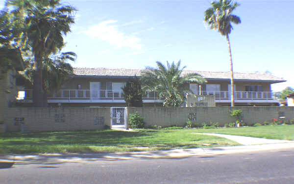 Mariposa in Phoenix, AZ - Building Photo - Building Photo