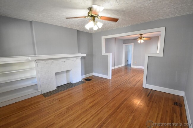 property at 149-151-151 E Lakeview Ave