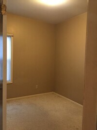 331 W Pleasant St, Unit Lower photo'