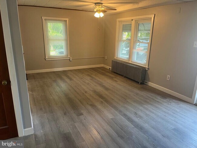 621 Coyne Alley-Unit -1ST FLOOR in Pottstown, PA - Building Photo - Building Photo