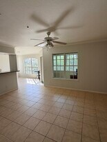 1701 The Greens Way in Jacksonville Beach, FL - Building Photo