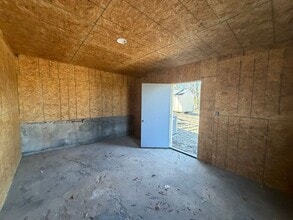 30013 Nodaway Dr in Lebanon, MO - Building Photo - Building Photo