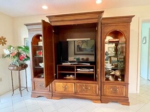 24 Stratford Dr E in Boynton Beach, FL - Building Photo - Building Photo