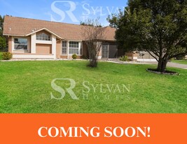 11013 Little St in Spring Hill, FL - Building Photo