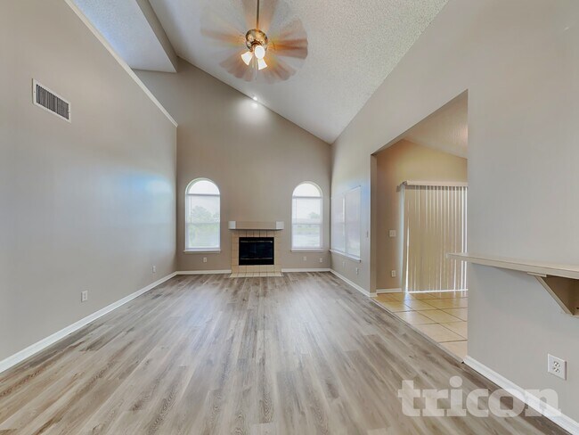 1472 Beecher Ln in Orange Park, FL - Building Photo - Building Photo