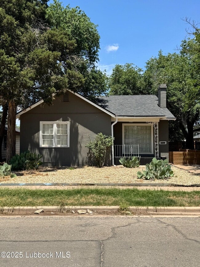property at 1912 22nd St