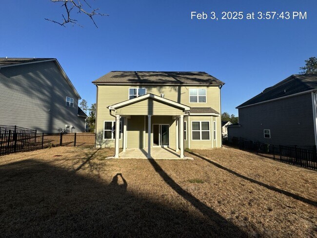 46 Wildlife Bridge Ct in Spring Lake, NC - Building Photo - Building Photo