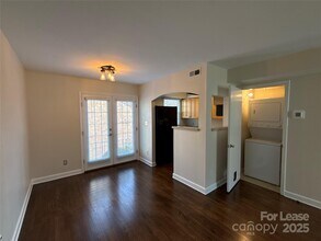 4329 Hathaway St in Charlotte, NC - Building Photo - Building Photo