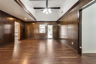433 Circleview Dr S in Hurst, TX - Building Photo - Building Photo