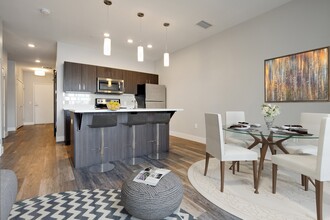 Jux Apartments in Denver, CO - Building Photo - Building Photo