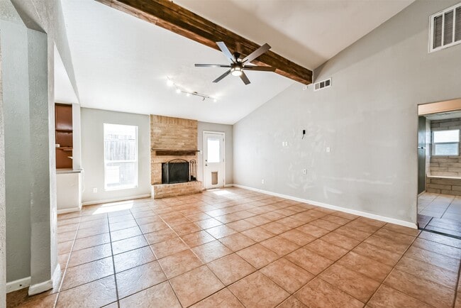 16031 Birch Vale Dr in Houston, TX - Building Photo - Building Photo