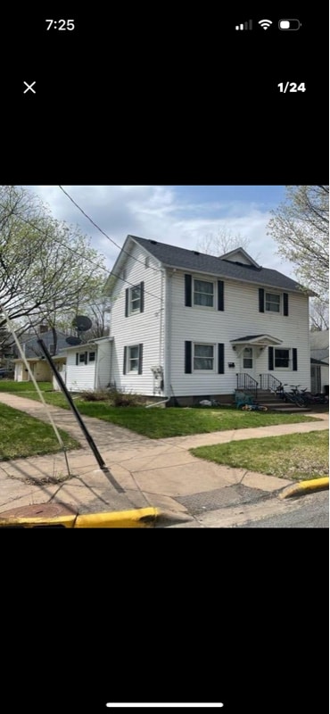 1022 Wilson Ave in Menomonie, WI - Building Photo - Building Photo
