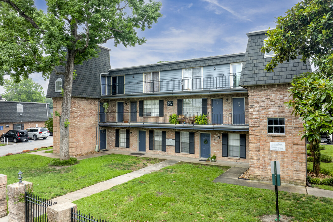 Memorial Grove Condo in Houston, TX - Foto de edificio