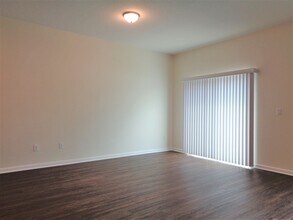 11607 Pace Bend Ct in Gibsonton, FL - Building Photo - Building Photo