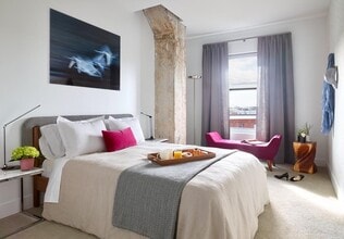 54 Medford St, Unit F in Somerville, MA - Building Photo - Building Photo