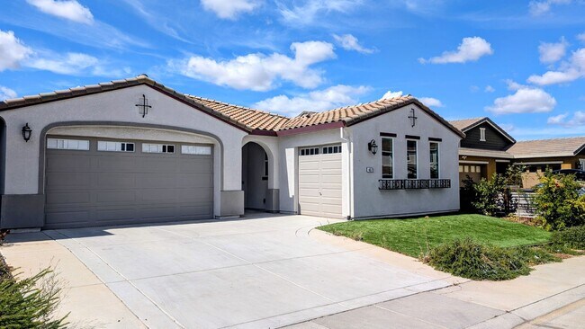 4070 Hearst Castle Way