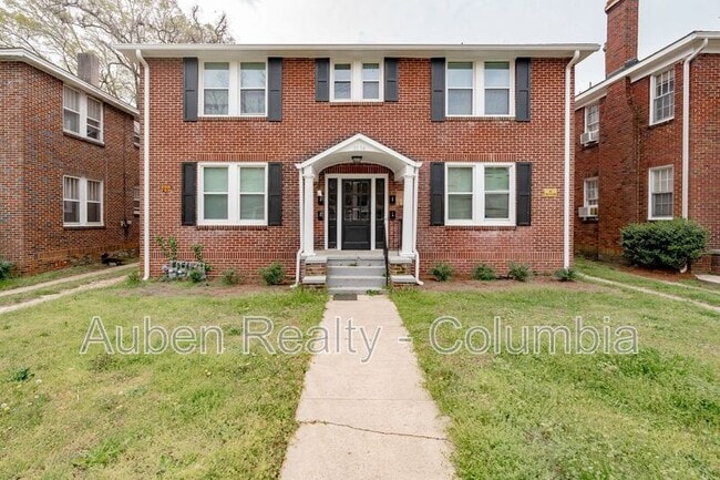 property at 1034 Kinard Ct