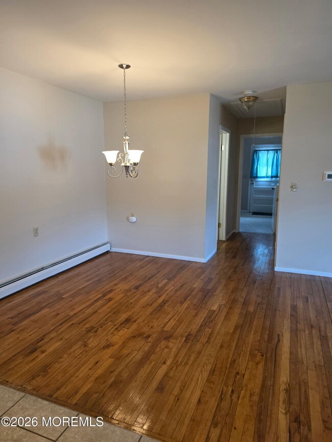 22 Acapulco Pl in Toms River, NJ - Building Photo - Building Photo
