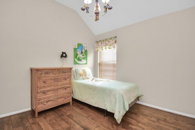 3311 Raintree Village Dr