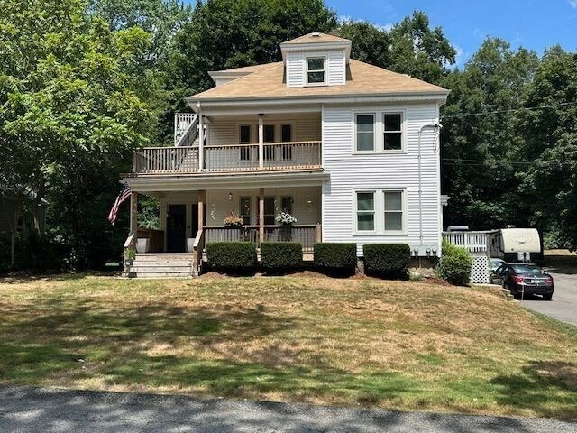 28-30-30 Maolis Ave in West Bridgewater, MA - Building Photo
