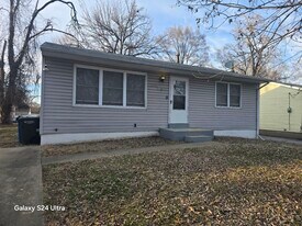 183 Elbring Dr in St. Louis, MO - Building Photo