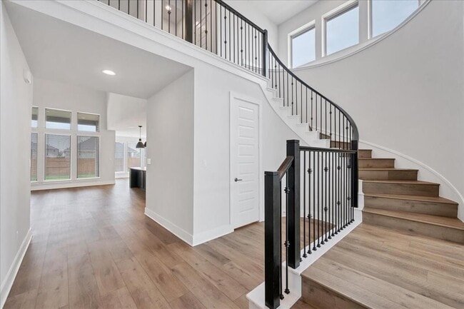 property at 1400 Mulberry Oak Ln