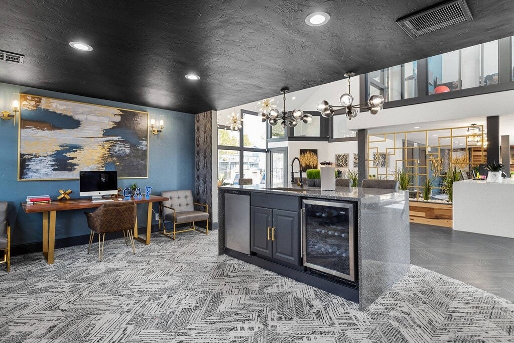 Raindance Apartments in Oklahoma City, OK