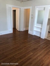 2065 Eagle Ave in Alameda, CA - Building Photo - Building Photo