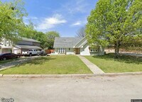 404 carter dr, Unit B