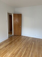 7545 Stuart Av in Montréal, QC - Building Photo - Building Photo