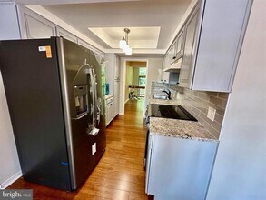 1526 Scandia Cir in Reston, VA - Building Photo - Building Photo
