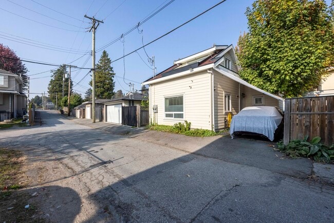 3162 Euclid Av in Vancouver, BC - Building Photo - Building Photo