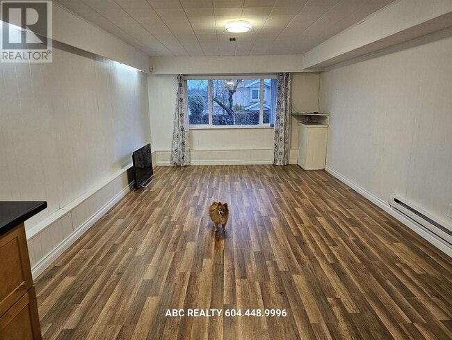 property at 2bed Parker St
