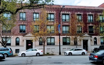 4410-4416 N Sheridan Rd in Chicago, IL - Foto de edificio - Building Photo