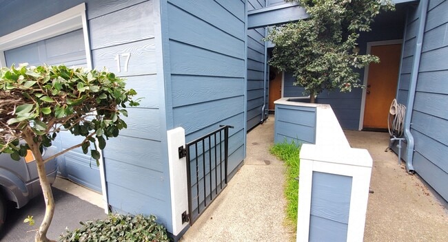 property at 2225 Exposition Dr