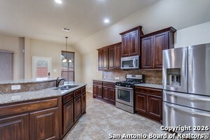 5038 Segovia Way in San Antonio, TX - Building Photo - Building Photo