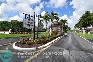 4760 NW 3rd St in Delray Beach, FL - Foto de edificio