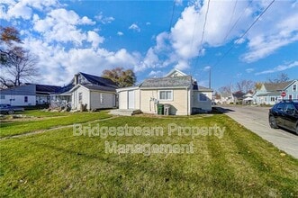 601 S Walnut St in Troy, OH - Building Photo - Building Photo
