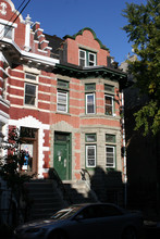 1057 Clay Ave in Bronx, NY - Foto de edificio - Building Photo