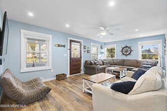 311 River Ave in Point Pleasant, NJ - Building Photo - Building Photo