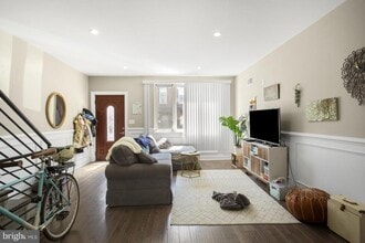 1702 S 16th St in Philadelphia, PA - Building Photo - Building Photo