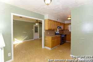 4427 Bikini Dr in San Antonio, TX - Building Photo - Building Photo