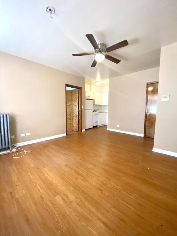 4241 N Kenmore Ave-Unit -211 in Chicago, IL - Building Photo - Building Photo