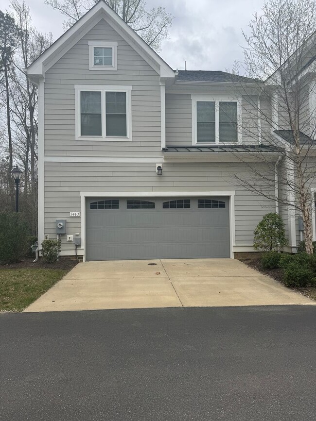 5410 Beverly Ln in Williamsburg, VA - Building Photo - Building Photo
