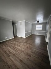 2060 Alexandria Dr in Lexington, KY - Building Photo - Building Photo