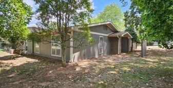 146 Summerview Dr in Madison, AL - Building Photo