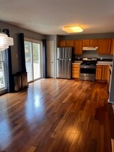 704 St Thomas Dr in Egg Harbor Township, NJ - Building Photo - Building Photo