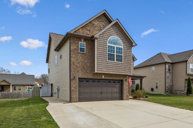 275 Crusaw Dr in Clarksville, TN - Building Photo - Building Photo